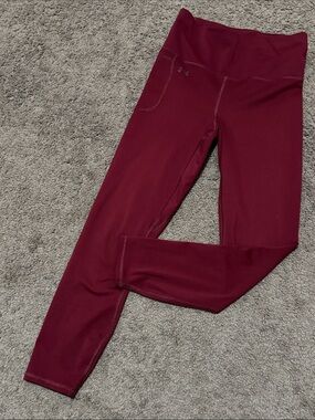 Under Armour Fitted Ankle Tights-Sz S-Single Slip Pocket on Right Hip-Maroon